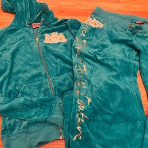 Vintage juicy couture full set.  Perfect for any Y2K trendsetter!